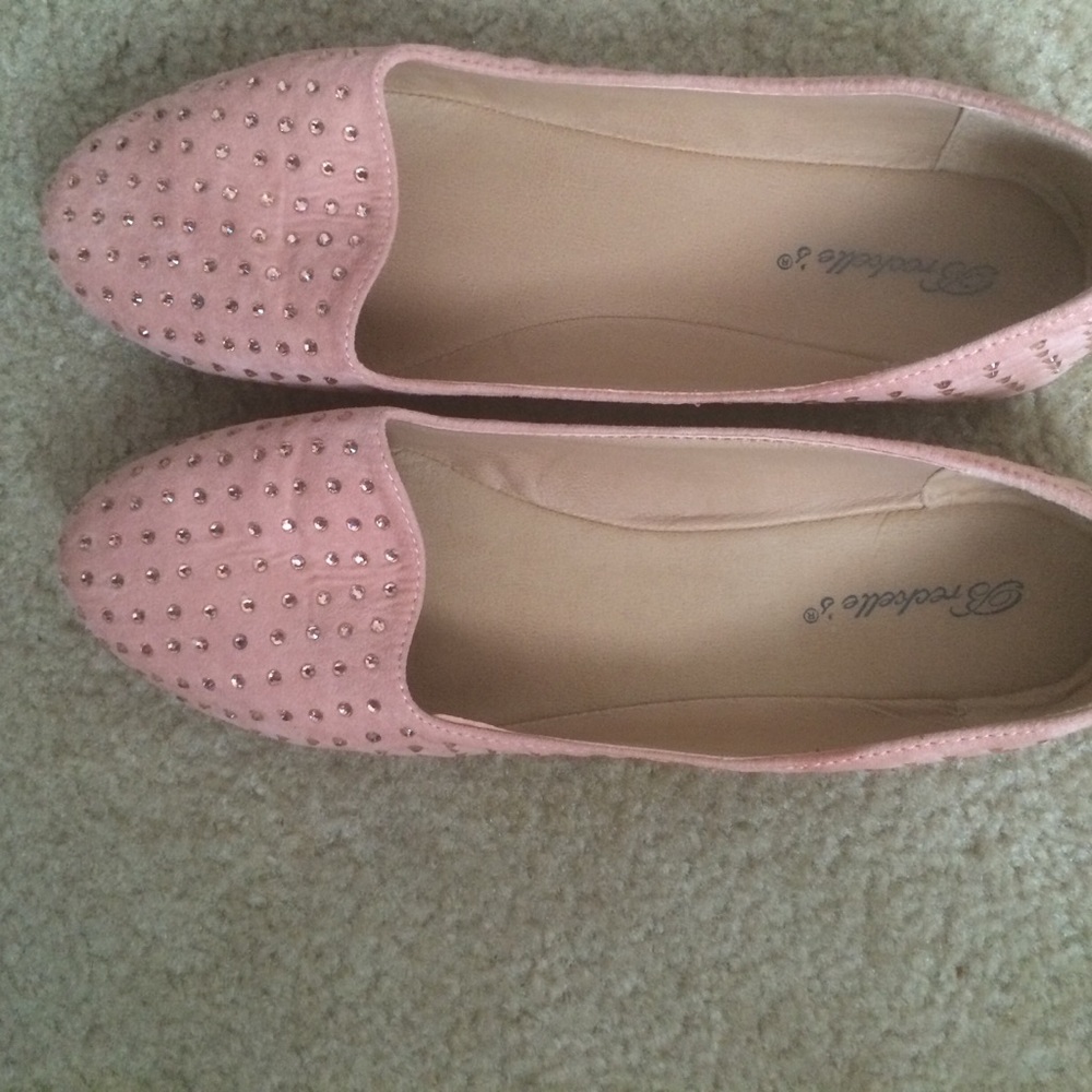 Shoe